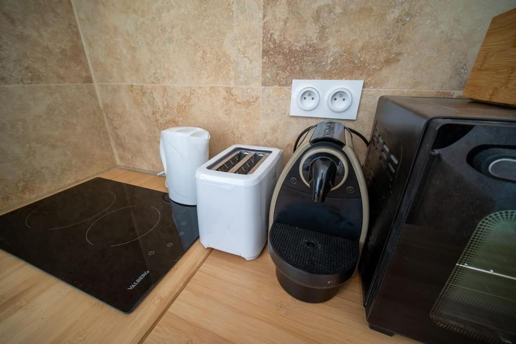 Appartement Tout Equipe Vieux Port 4 Couchages マルセイユ エクステリア 写真